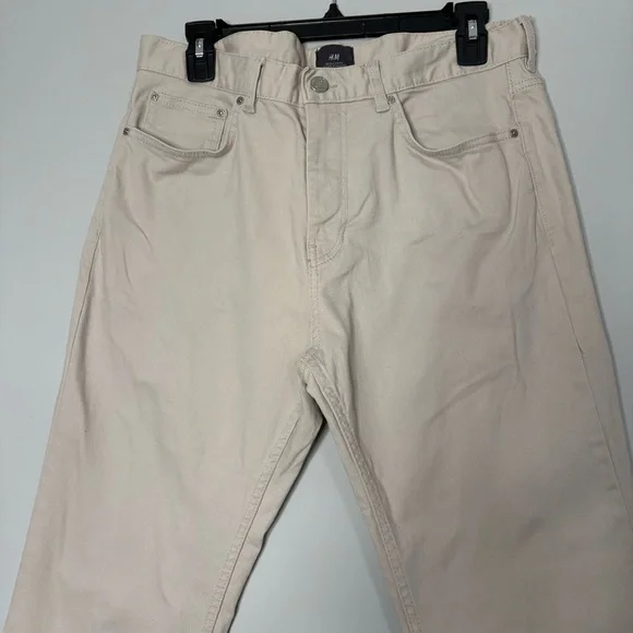 Mens H&M Beige Chino Style Jeans Regular Fit Size 32x32 Business Casual - Picture 2 of 10